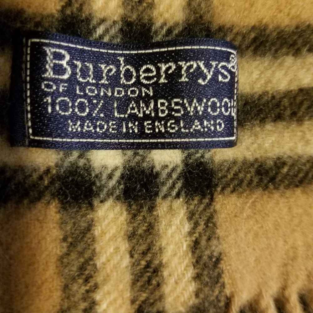 Burberry Lamb's Wool Scarf